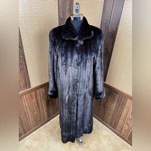 NEIMAN MARCUS LOUIS FERAUD FULL LENGTH RANCH MINK REVERSIBLE TAFFETA FUR COAT XL